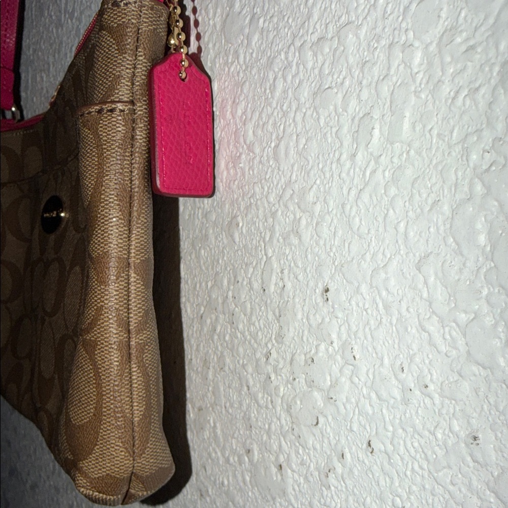 Coach signature brown and pink wristlet - Picture 7 of 12